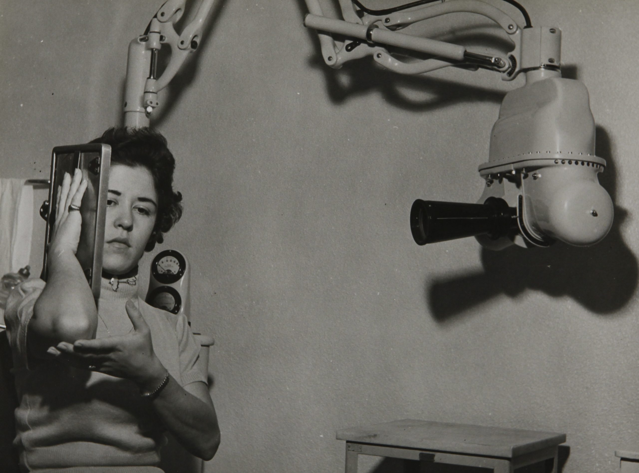 Atendimento radiológico em ambiente odontológico em 1948