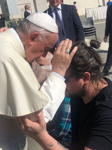 Rafa Puglisi em um encontro pessoal com o Papa Francisco